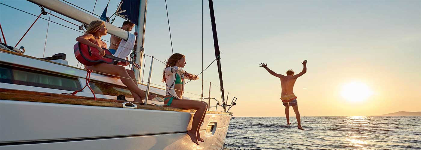 Day Cruises & Multi-Day Cruises from Athens & Lavrio. Sailing Yacht Charters Greece